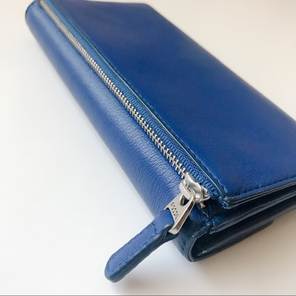 Fossil Riley Flap Leather Wallet - Picture 3 of 8